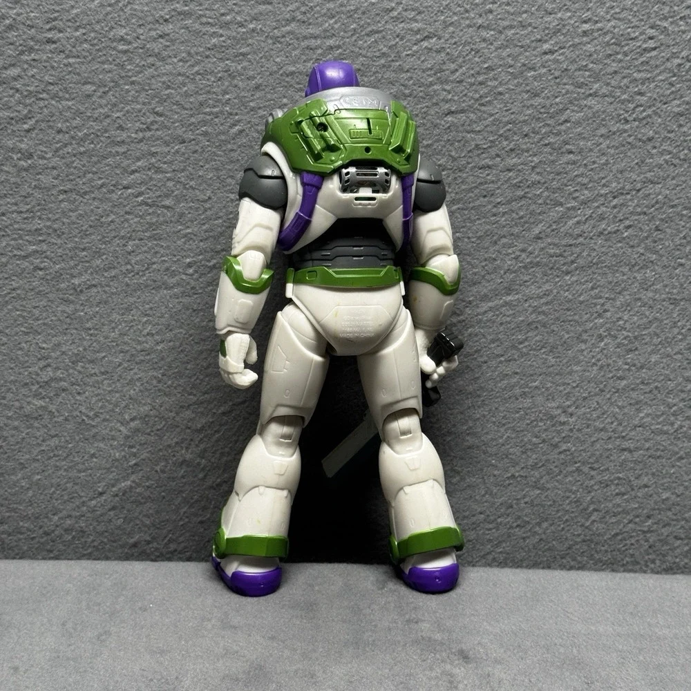 Disney Pixar Lightyear Laser Blade Buzz Lightyear Action Figure Works Great!